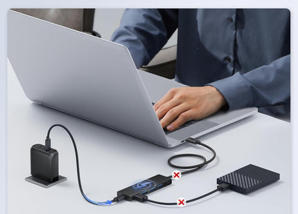 Hub USB 3.0 Acer – Adaptateur Ultra‑Fin à 4 Ports USB‑A – Adaptateur Ultra‑Fin 4 Ports USB 3.0 avec Port USB‑C 5V 3A - Compatible avec Ordinateurs Portables, Bureaux, Souris, Claviers – Transfert 5 Gbit/s – Plug-and‑Play – Windows, Linux, Acer, Chromebook