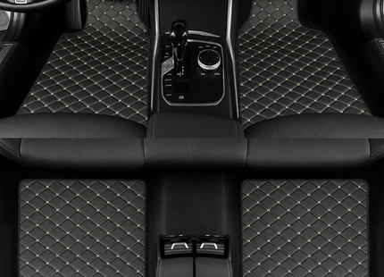 Tapis de Sol Automobile Universel – Lot 4 Pièces – Antidérapant, Imperméable, Tous Temps – Anti-Rayures, Anti-Boue – Doublure de Chargement – Cuir PU – Noir/Noir, Noir/Rouge, Noir/Doré