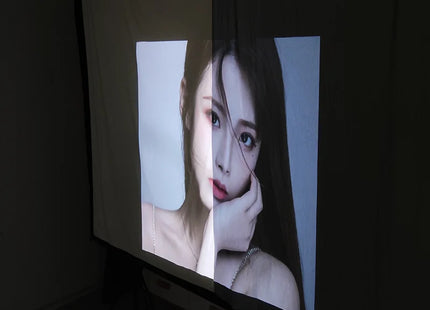 Écran de Projection Anti-Lumière 16:9 - Toile Réfléchissante Portable 60 à 133 Pouces - Grille Blanche Haute Définition 4K - Gain x2.5